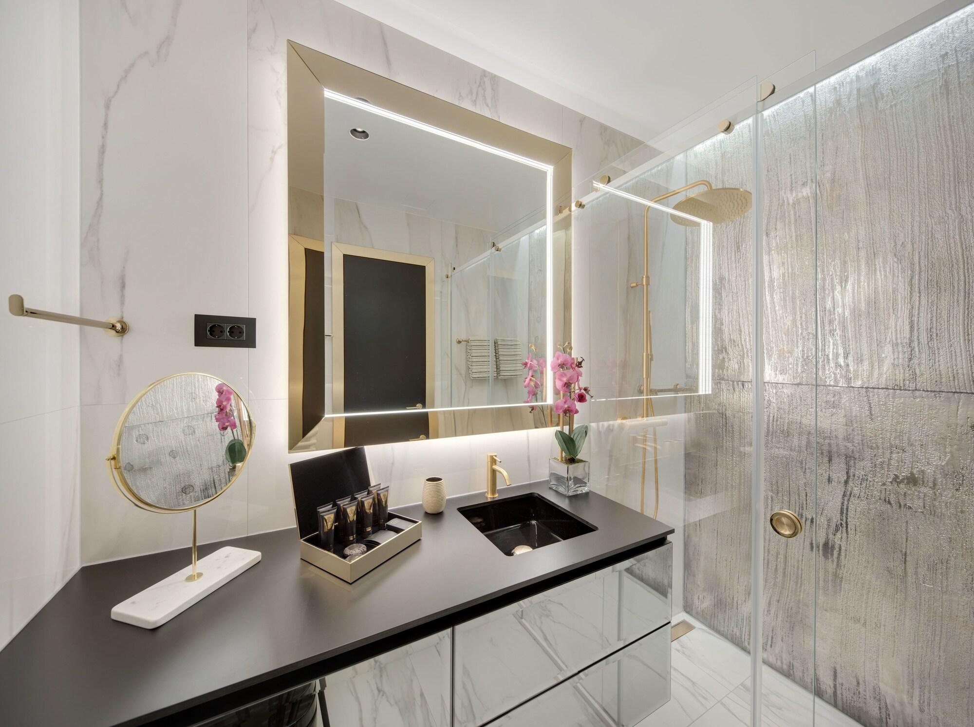 Posh Residence Luxury Suites Сплит Екстериор снимка