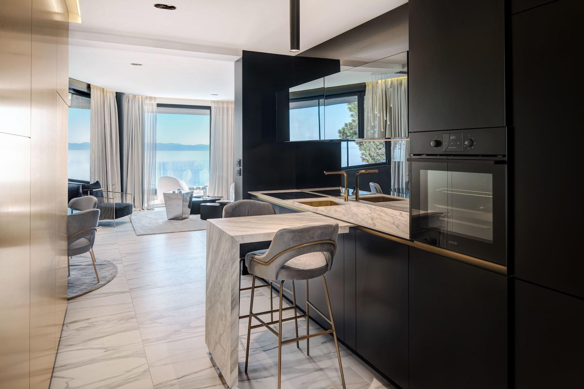 Posh Residence Luxury Suites Сплит Екстериор снимка